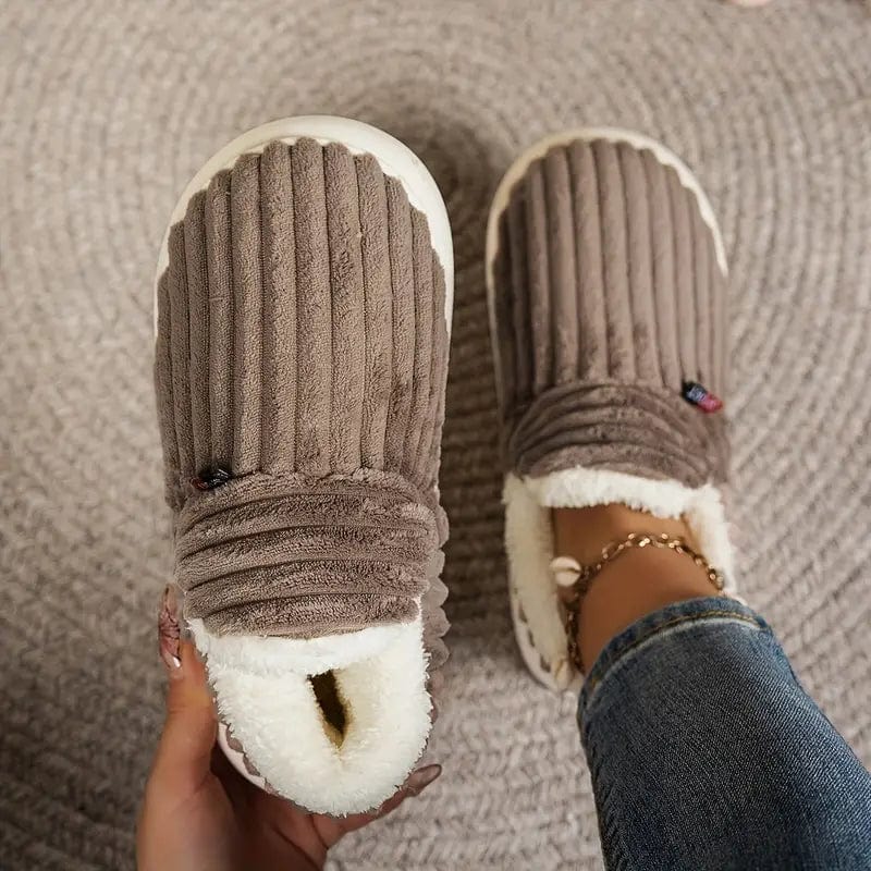 Lula - Cozy Unisex Slippers