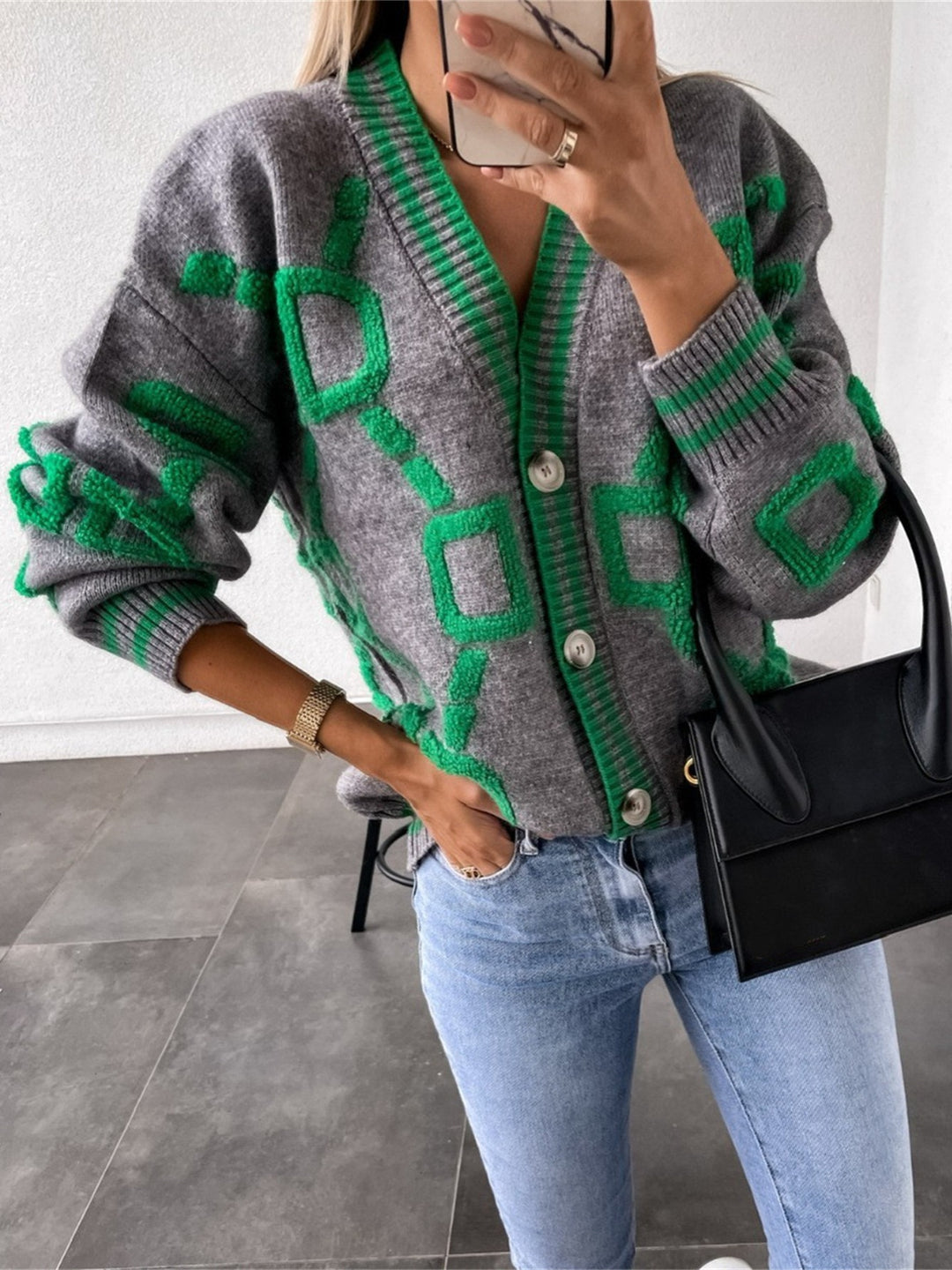 Amanda - V Neck Cardigan