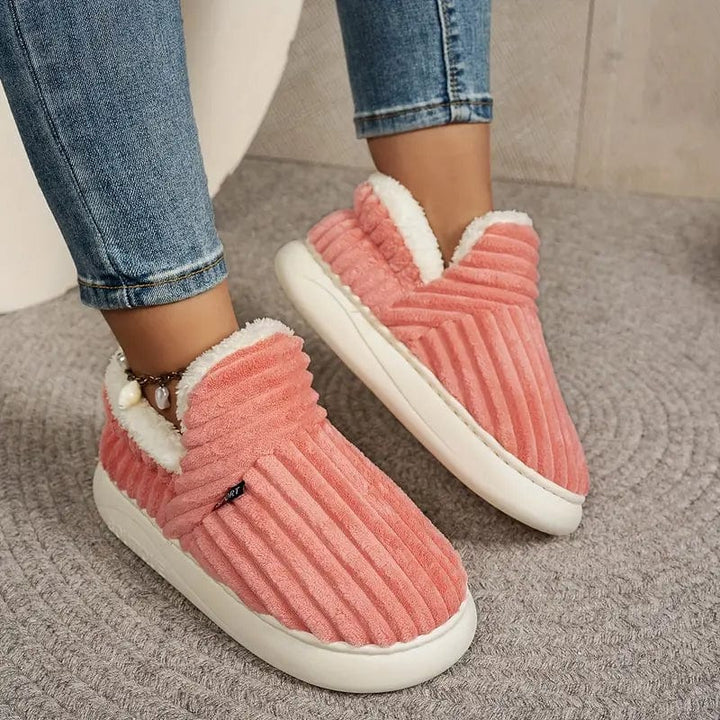 Lula - Cozy Unisex Slippers