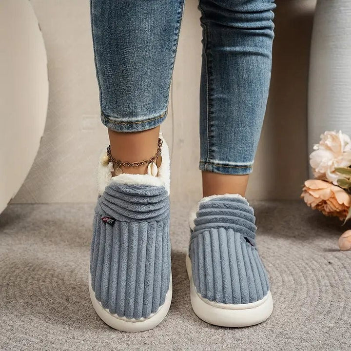 Lula - Cozy Unisex Slippers