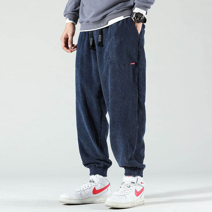 Kasper  – Stylish joggers