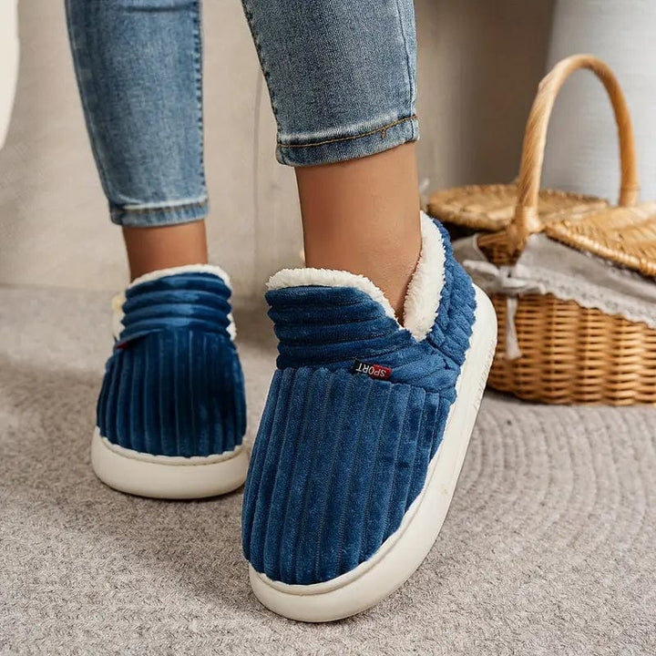 Lula - Cozy Unisex Slippers