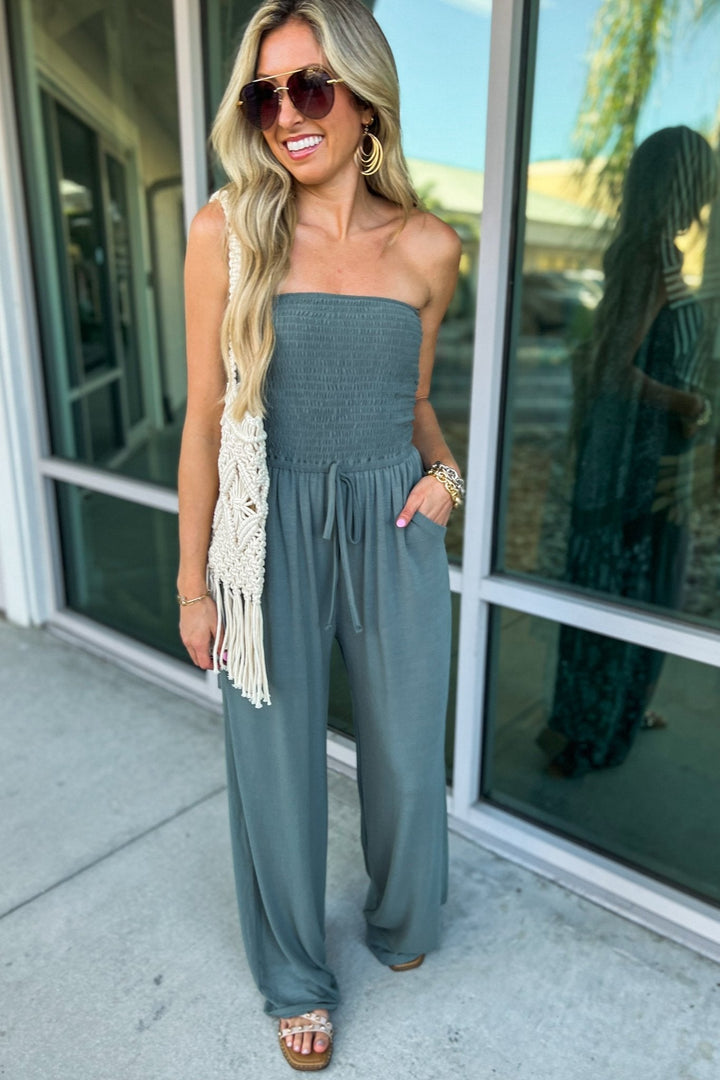 Jasmin – Trendy Off-Shoulder Jumpsuit